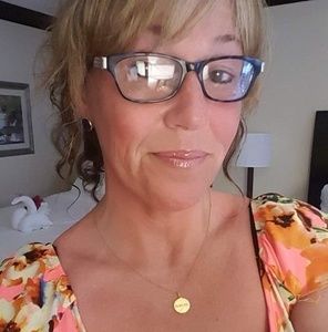 Meet your Posher, Bernadette